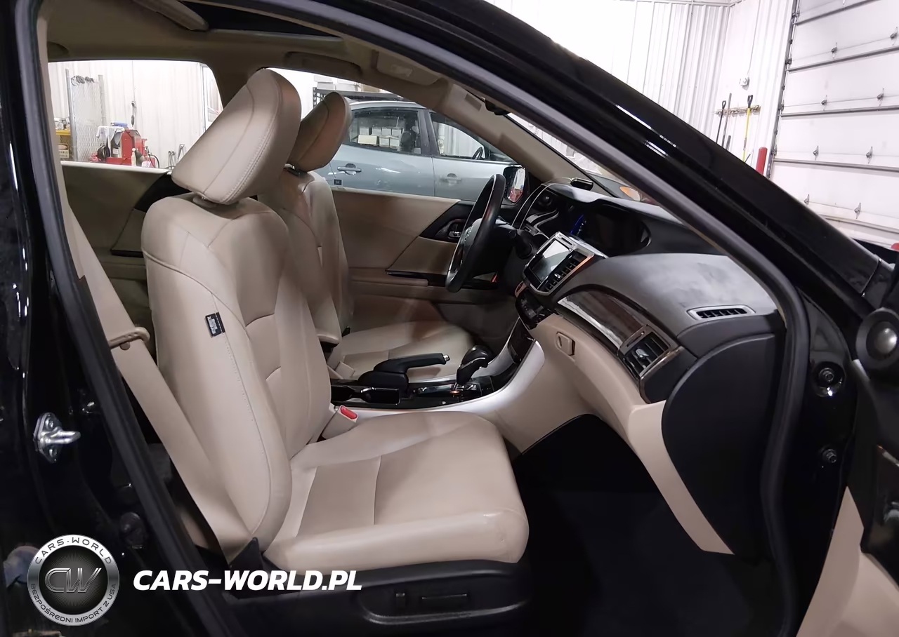 2017 Honda Accord Hybrid Ex-L VIN:JHMCR6F5XHC013677 - 5