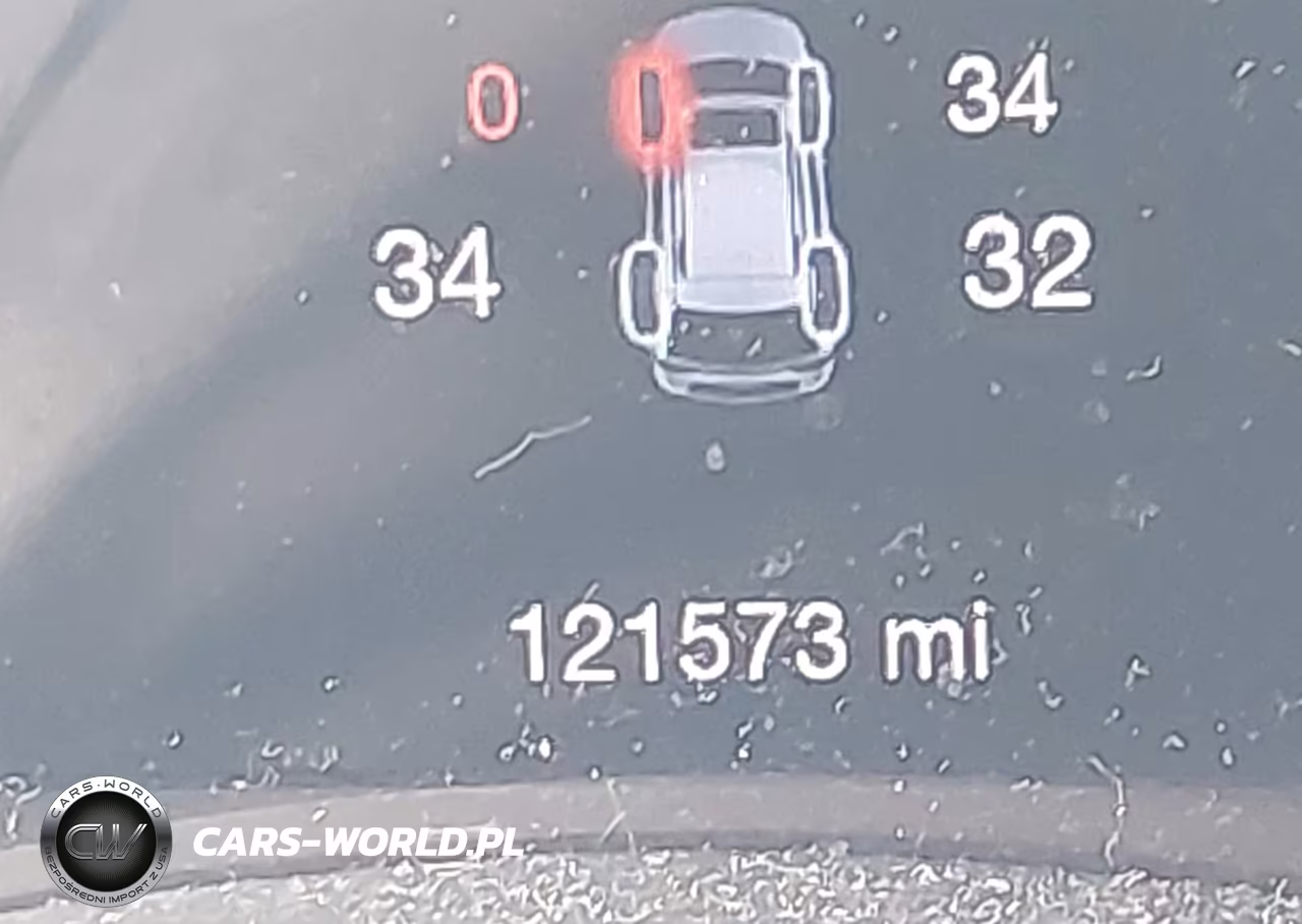 2018 Jeep Grand Cherokee Altitude 4X4 VIN:1C4RJFAG3JC215021 - 15