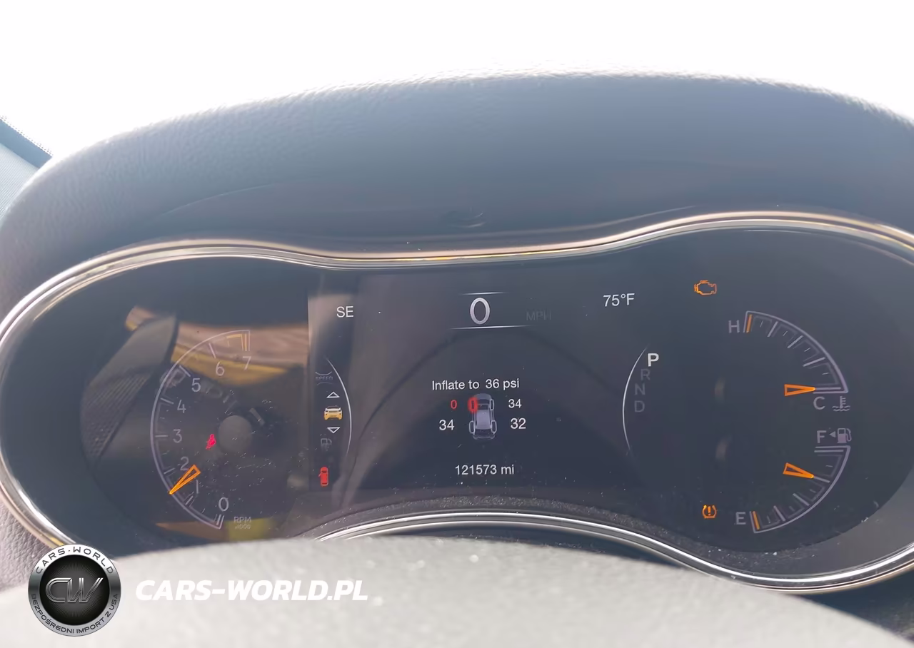 2018 Jeep Grand Cherokee Altitude 4X4 VIN:1C4RJFAG3JC215021 - 7