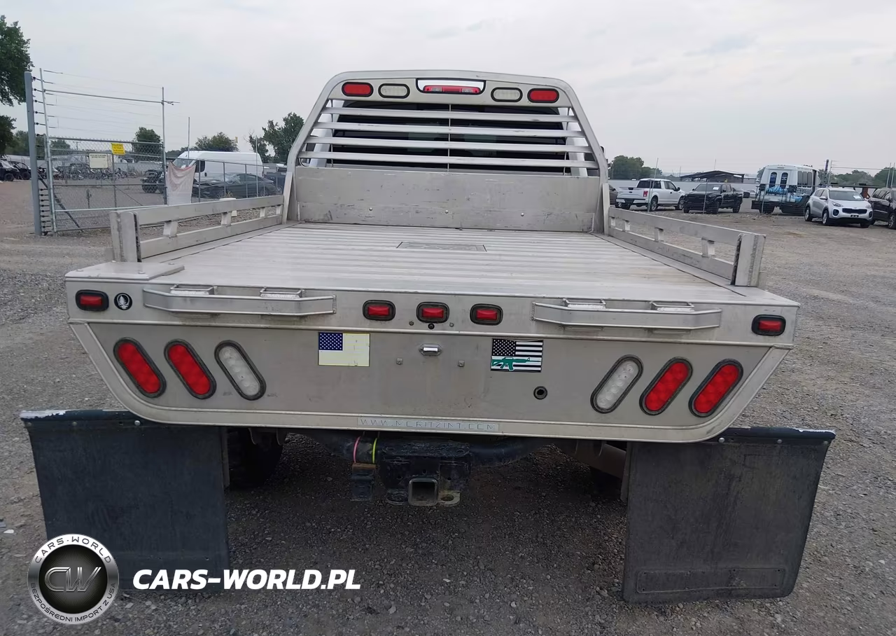 2022 Ram 3500 Tradesman 4X4 8' Box VIN:3C63R3GL5NG139832 - 15