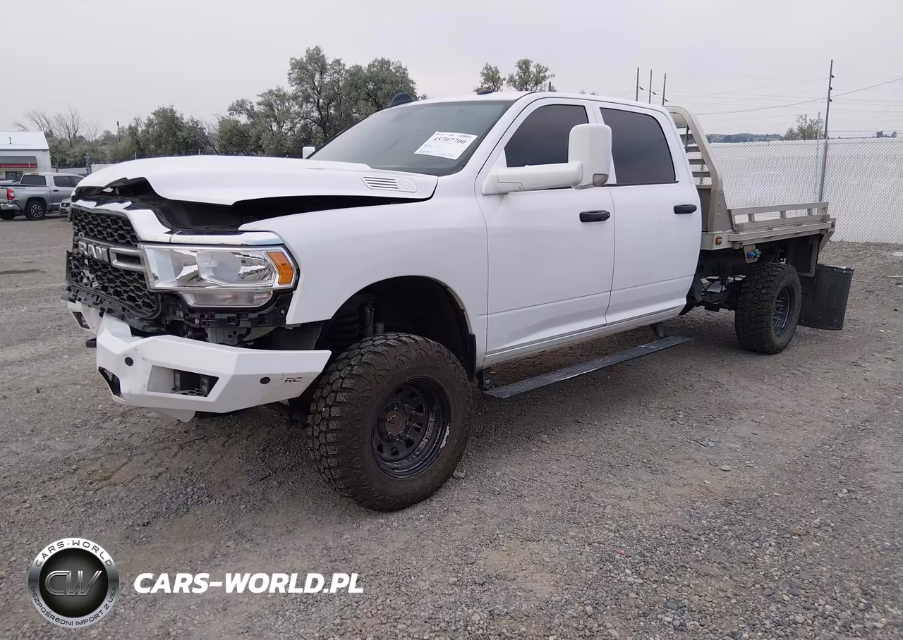 2022 Ram 3500 Tradesman 4X4 8' Box VIN:3C63R3GL5NG139832 - 2
