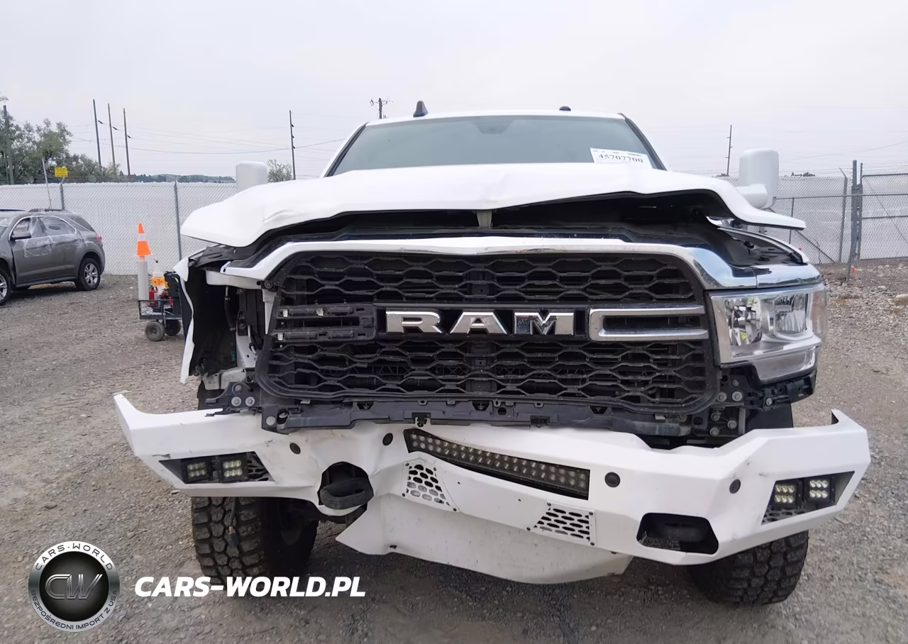 2022 Ram 3500 Tradesman 4X4 8' Box VIN:3C63R3GL5NG139832 - 6
