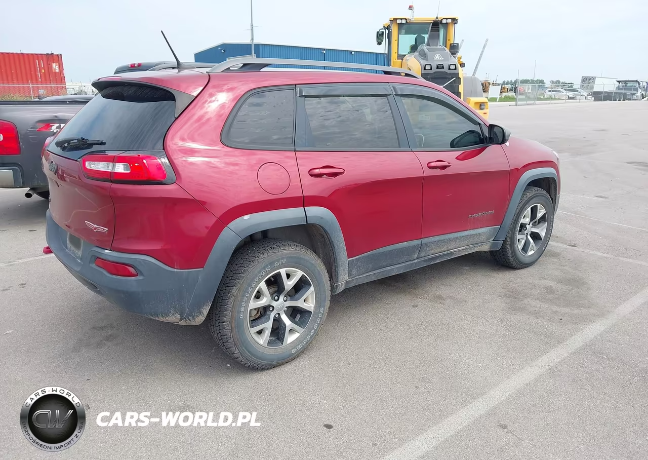 2015 Jeep Cherokee Trailhawk VIN:1C4PJMBB9FW771869 - 4