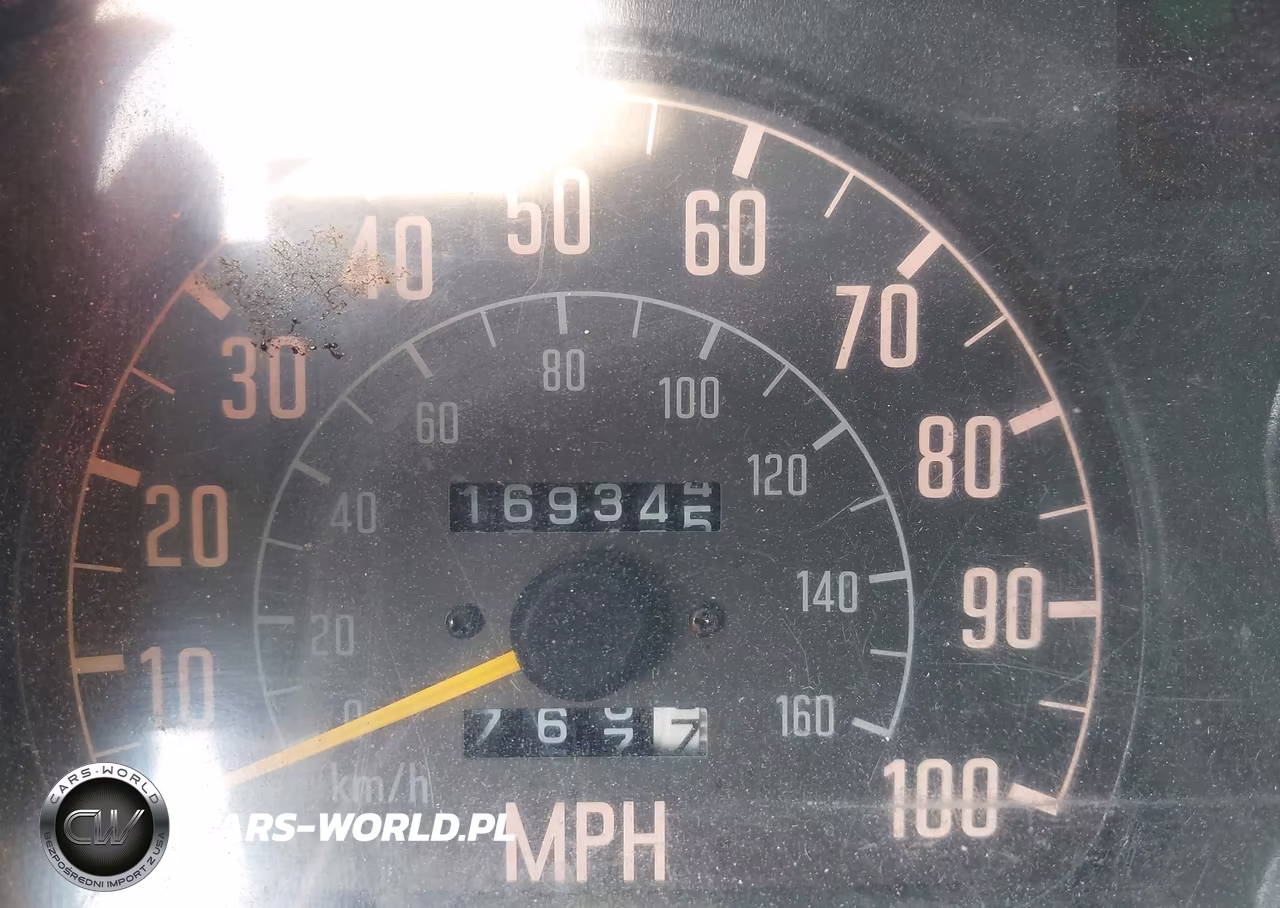 1997 Isuzu Npr VIN:4KLB4B1R1VJ003836 - 5