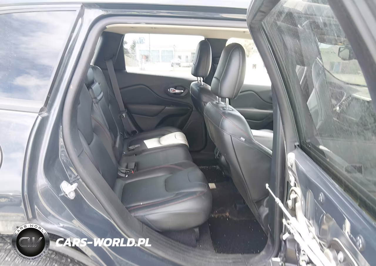 2016 Jeep Cherokee Trailhawk VIN:1C4PJMBSXGW214275 - 8