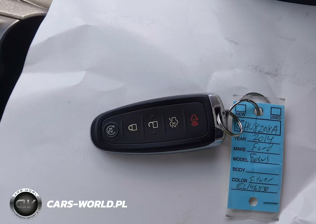 2014 Ford Focus Titanium VIN:1FADP3N26EL146830 - 11