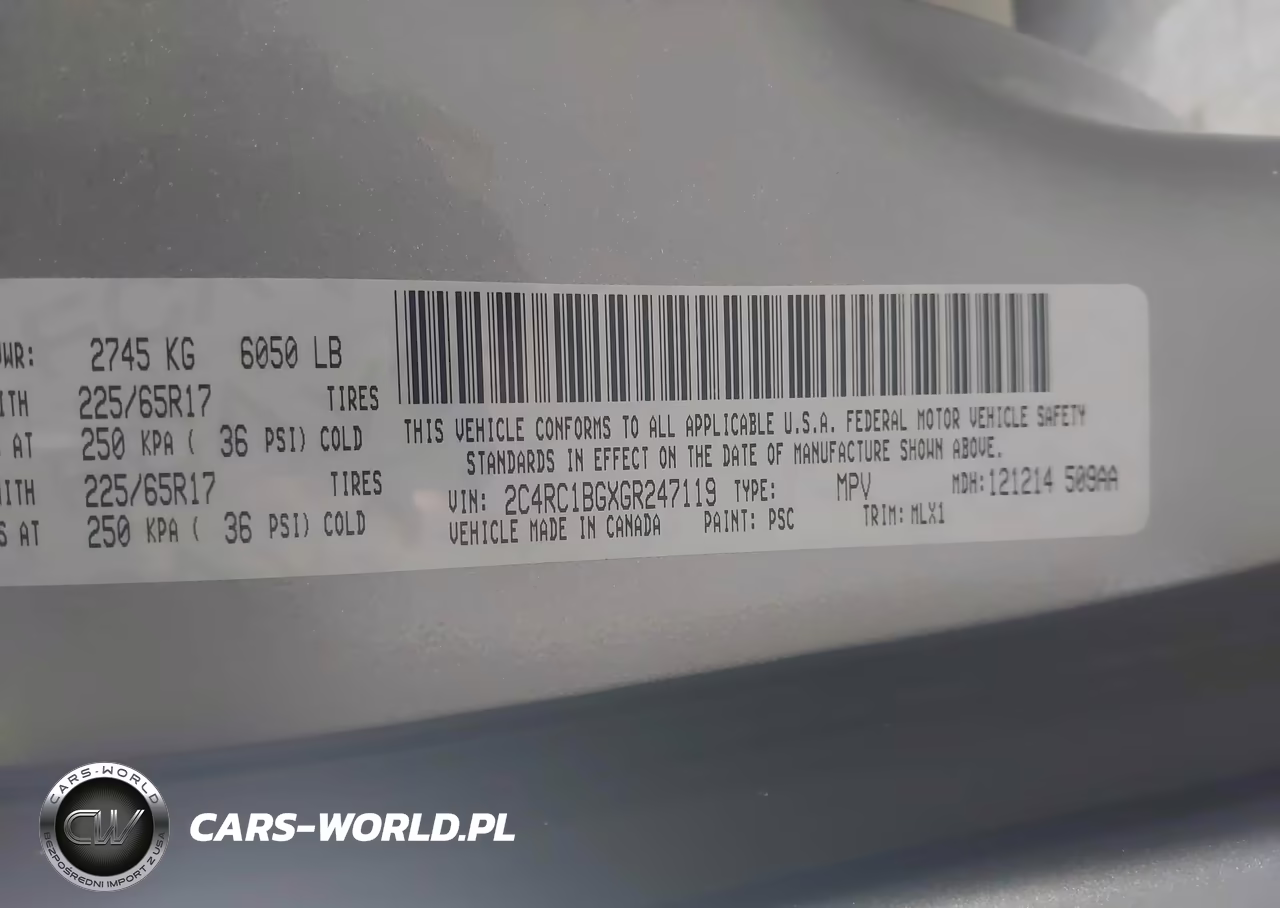 2016 Chrysler Town & Country Touring VIN:2C4RC1BGXGR247119 - 9
