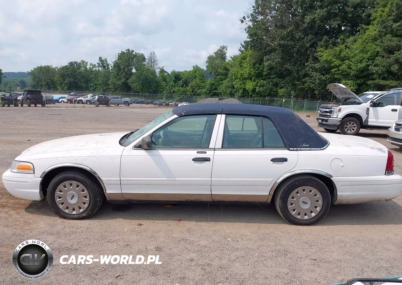 2005 Ford Crown Victoria Standard VIN:2FAFP73W75X107351 - 15