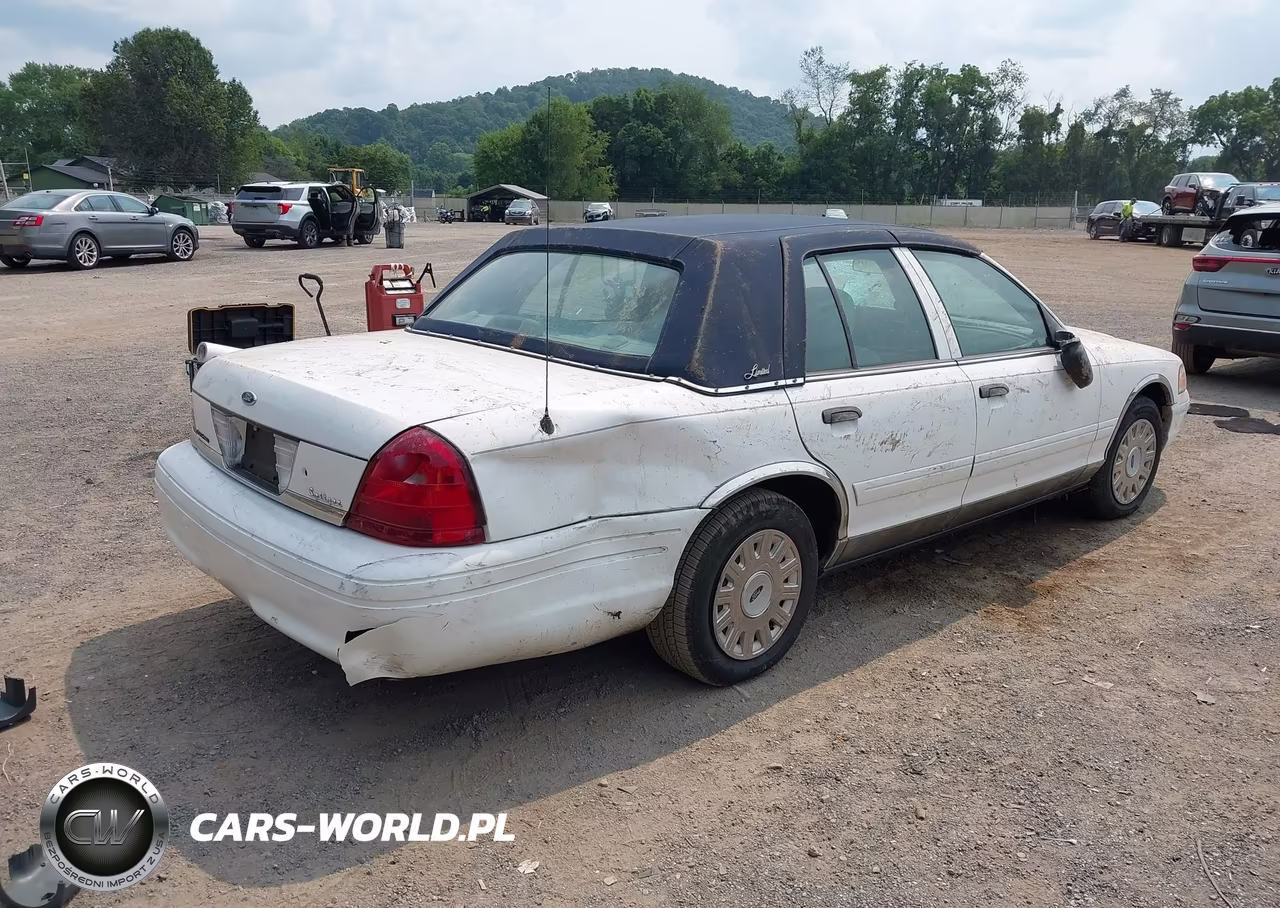 2005 Ford Crown Victoria Standard VIN:2FAFP73W75X107351 - 4