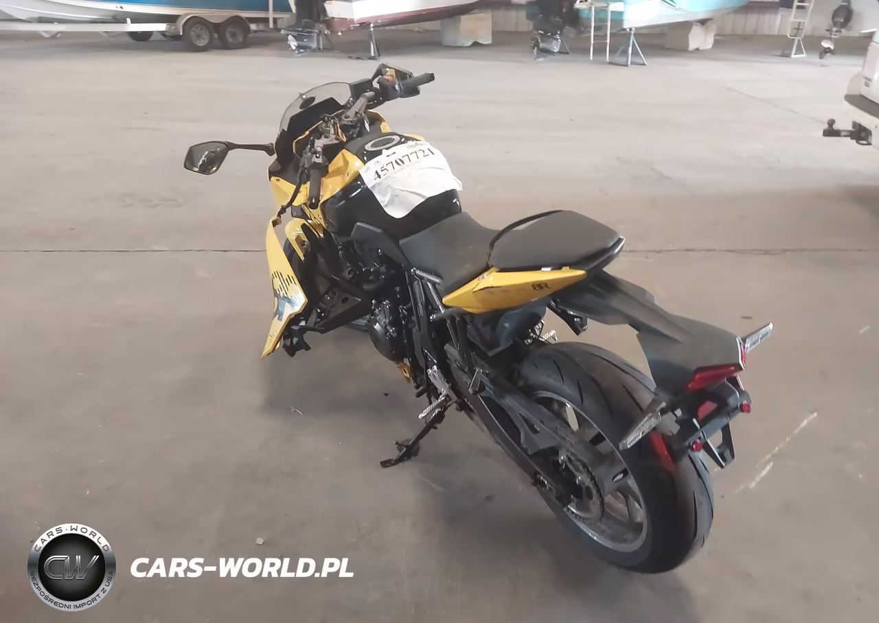 2024 Suzuki Gsx800 F VIN:JS1EM13BXR7101140 - 3