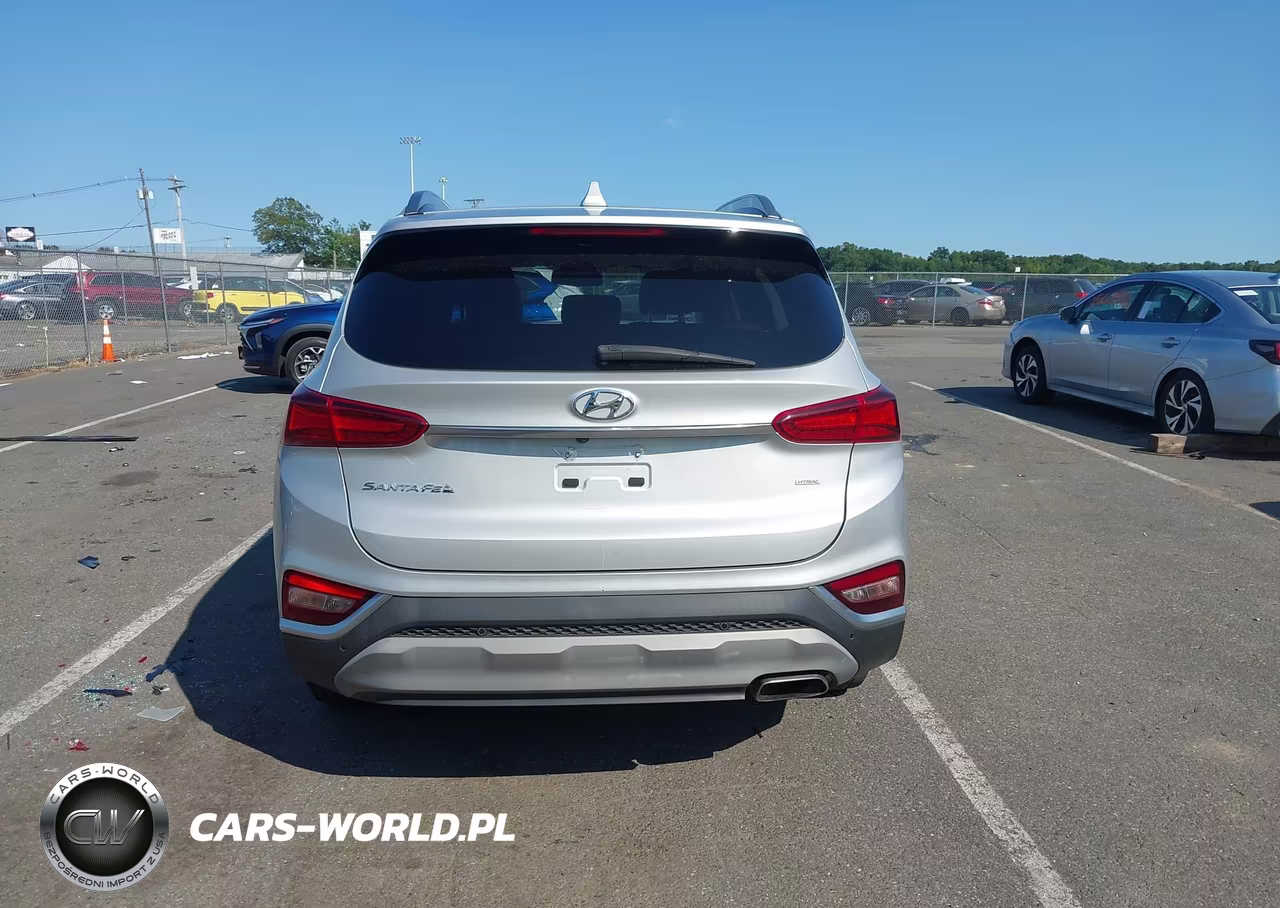 2019 Hyundai Santa Fe Ultimate VIN:5NMS5CAD6KH069551 - 16