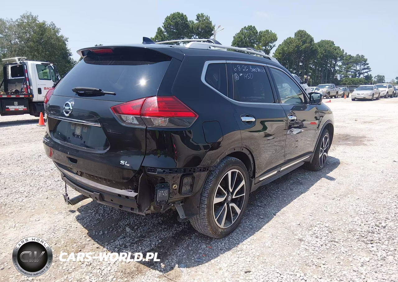2017 Nissan Rogue Sl VIN:JN8AT2MT1HW151955 - 4