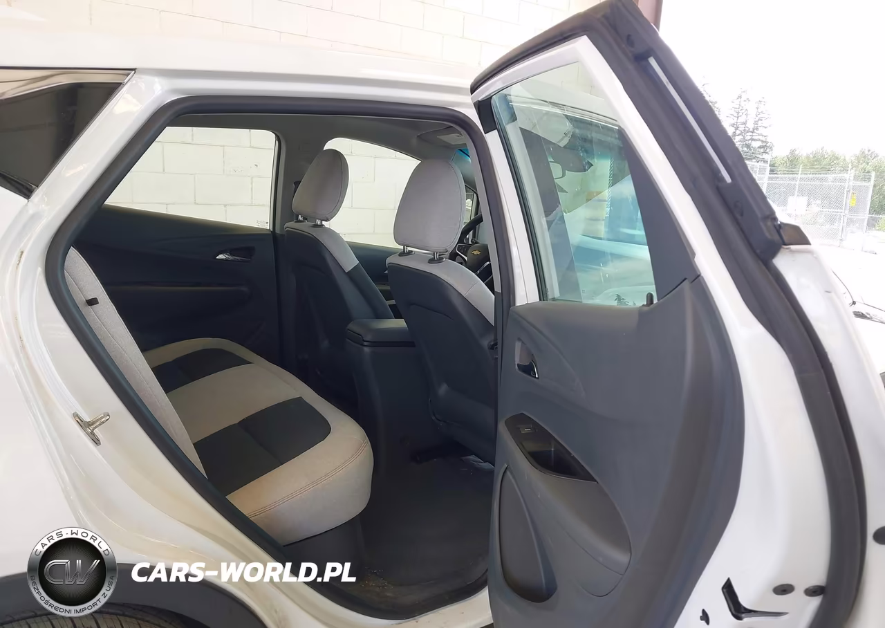 2018 Chevrolet Bolt Ev Lt VIN:1G1FW6S03J4137249 - 8