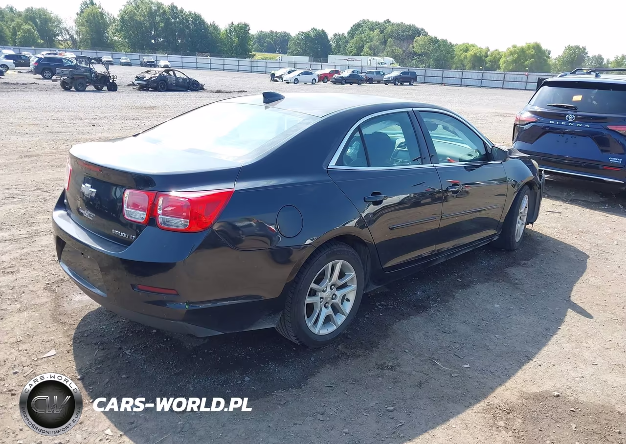 2015 Chevrolet Malibu 1Lt VIN:1G11C5SL8FF200901 - 4