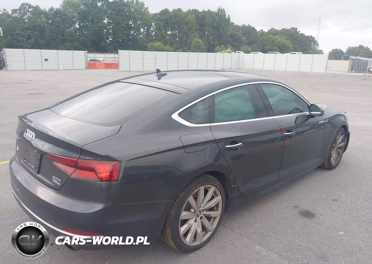 2018 Audi A5 2.0T Premium VIN:WAUCNCF5XJA075459 - 4