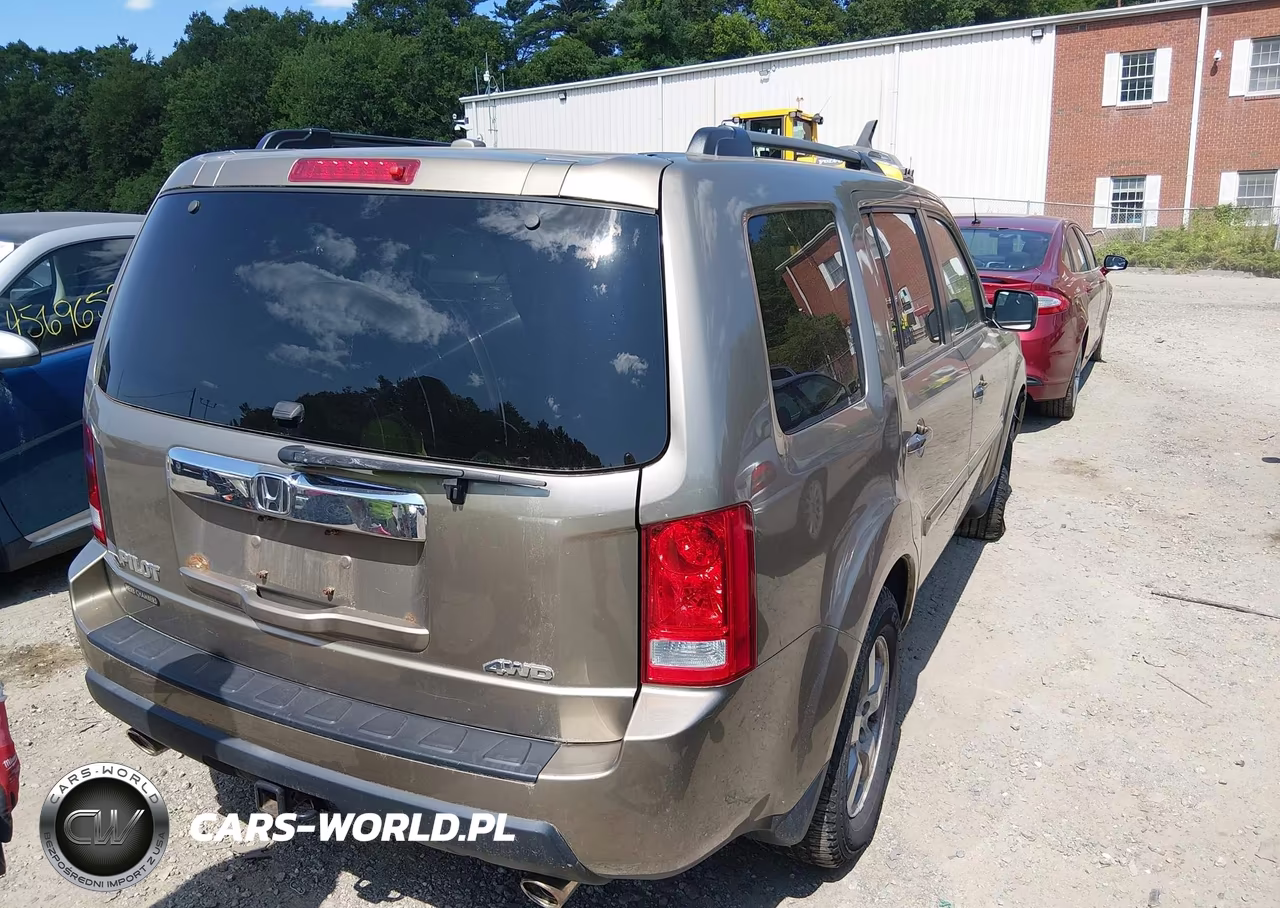 2010 Honda Pilot Ex-L VIN:5FNYF4H53AB039631 - 4