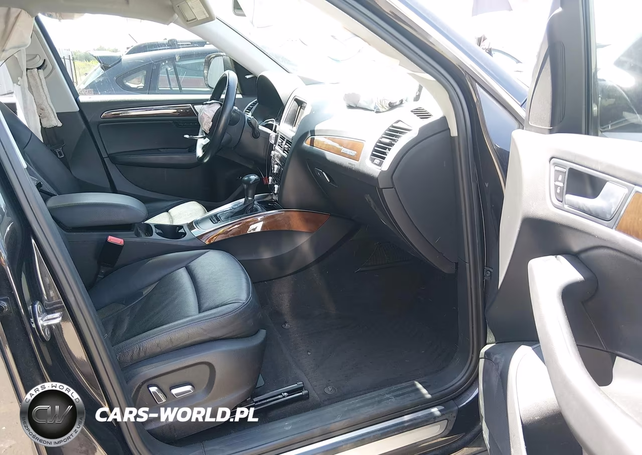 2015 Audi Q5 2.0T Premium VIN:WA1LFAFP8FA068534 - 5