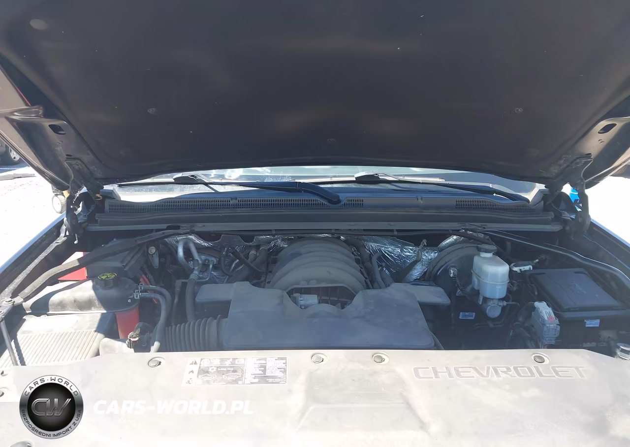 2017 Chevrolet Tahoe Ls VIN:1GNSKAEC7HR329207 - 10