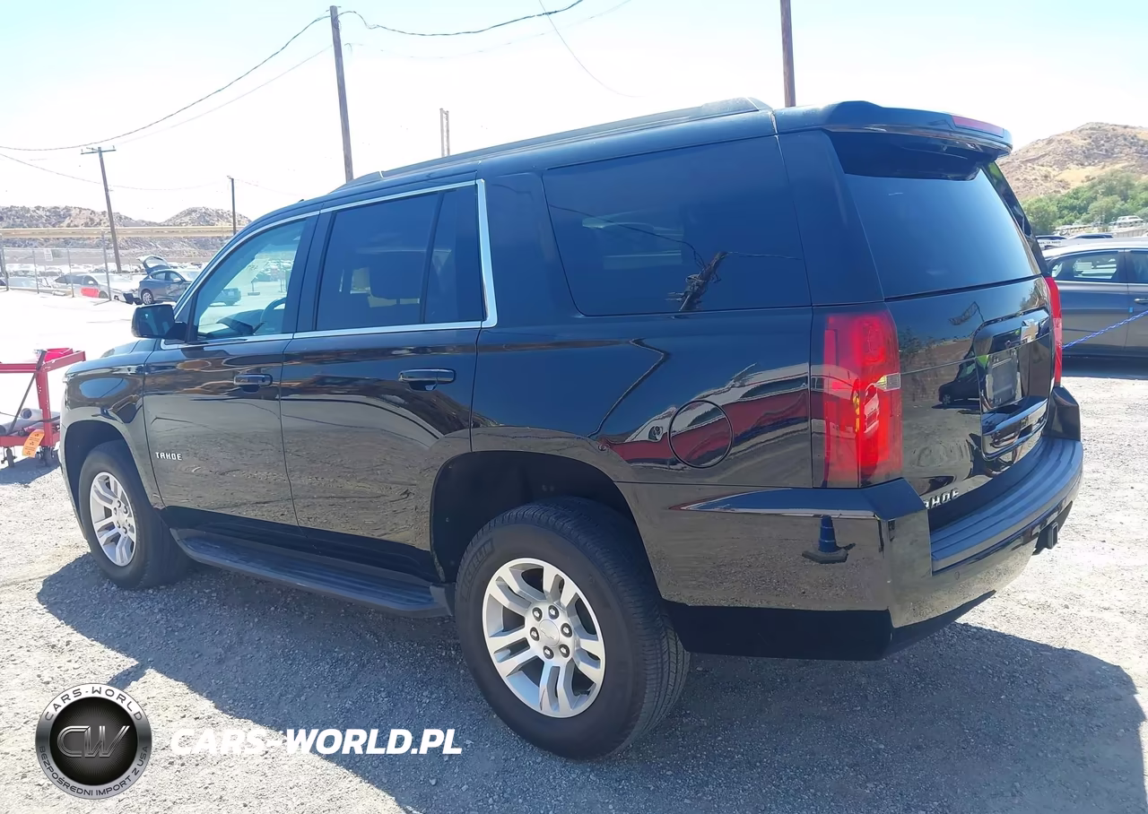 2017 Chevrolet Tahoe Ls VIN:1GNSKAEC7HR329207 - 3
