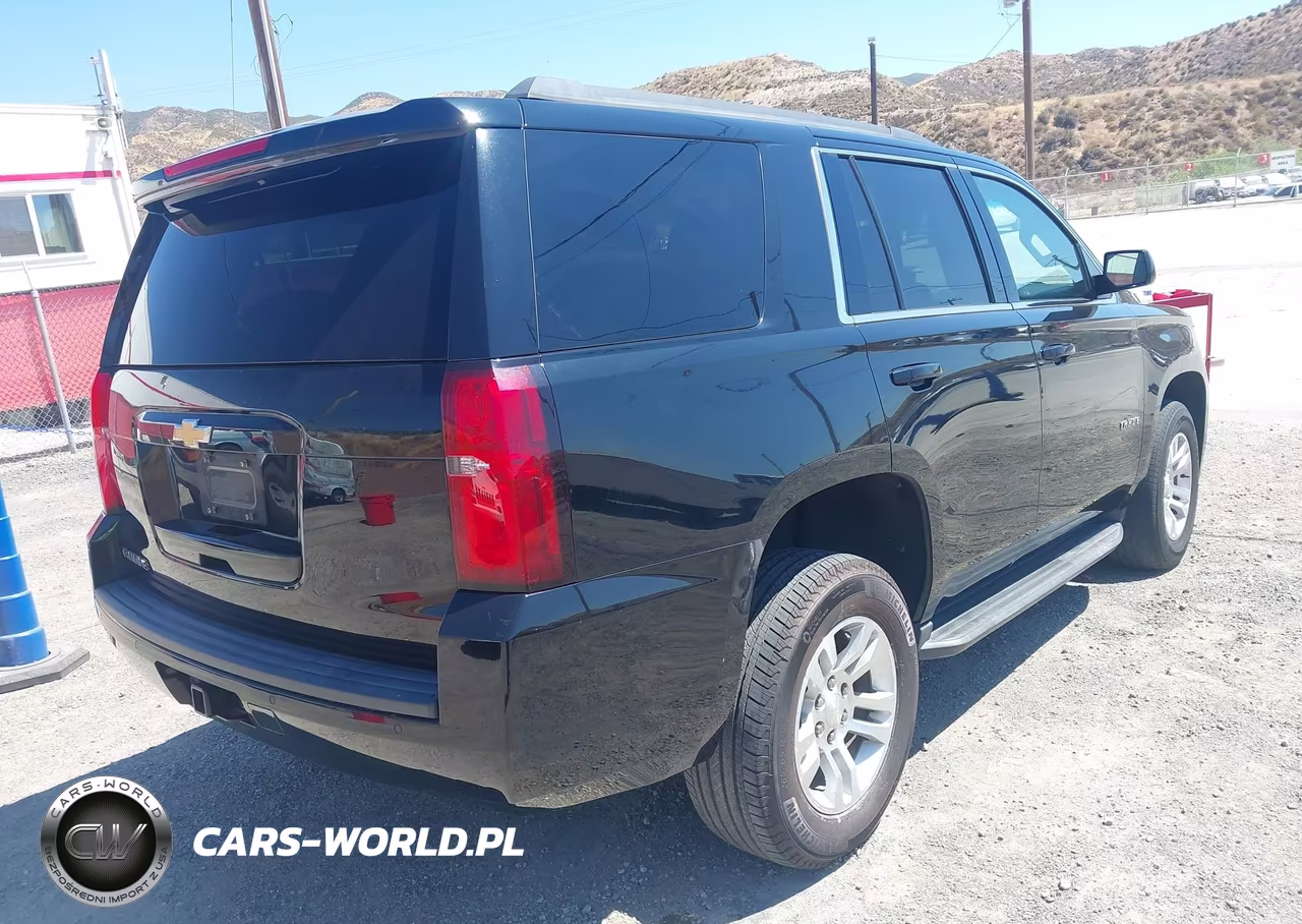 2017 Chevrolet Tahoe Ls VIN:1GNSKAEC7HR329207 - 4