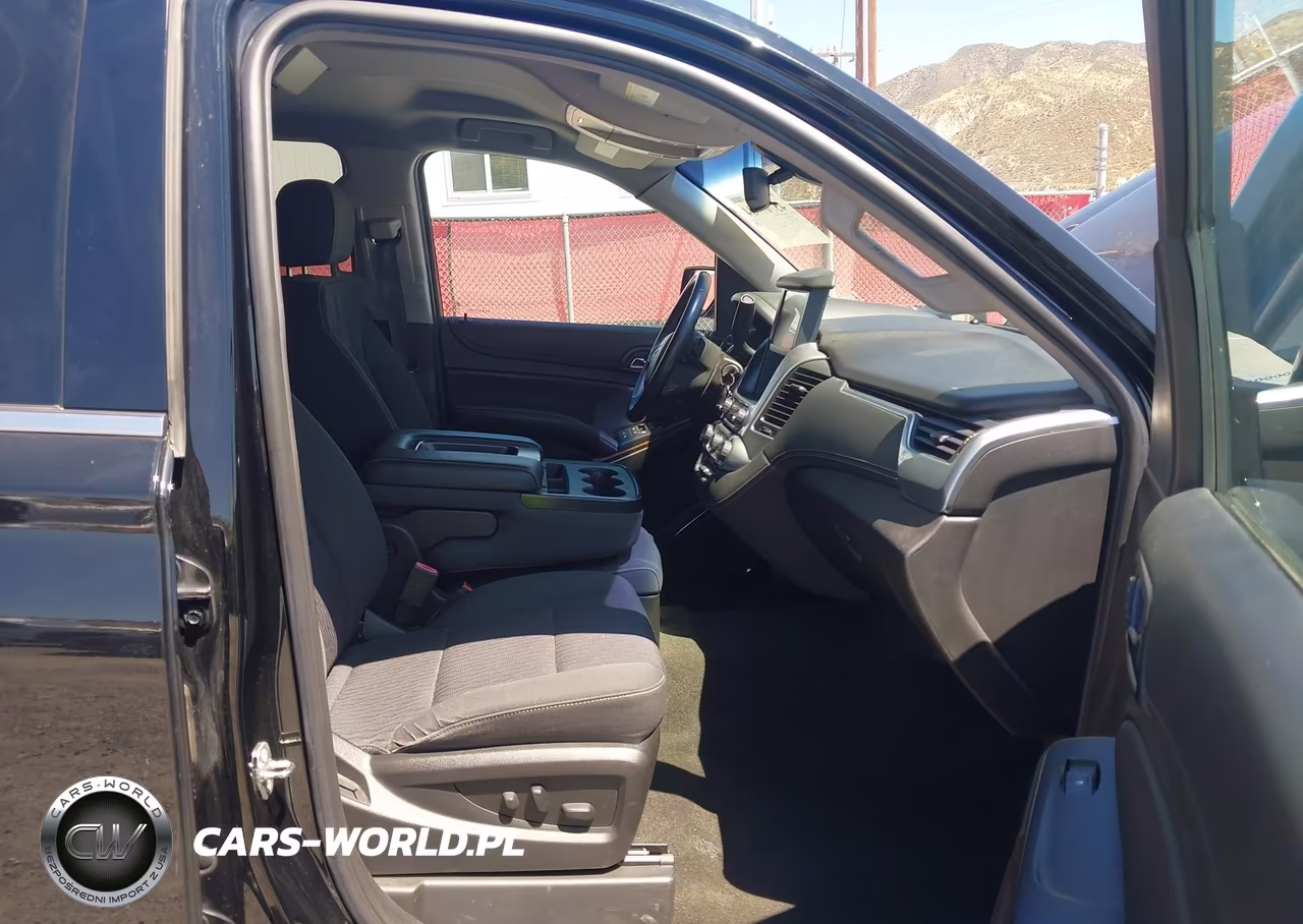 2017 Chevrolet Tahoe Ls VIN:1GNSKAEC7HR329207 - 5