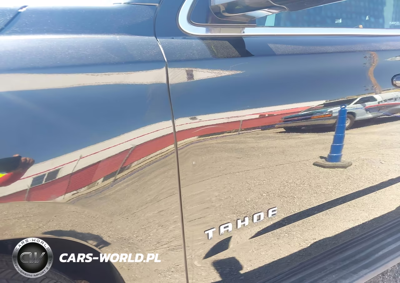 2017 Chevrolet Tahoe Ls VIN:1GNSKAEC7HR329207 - 6