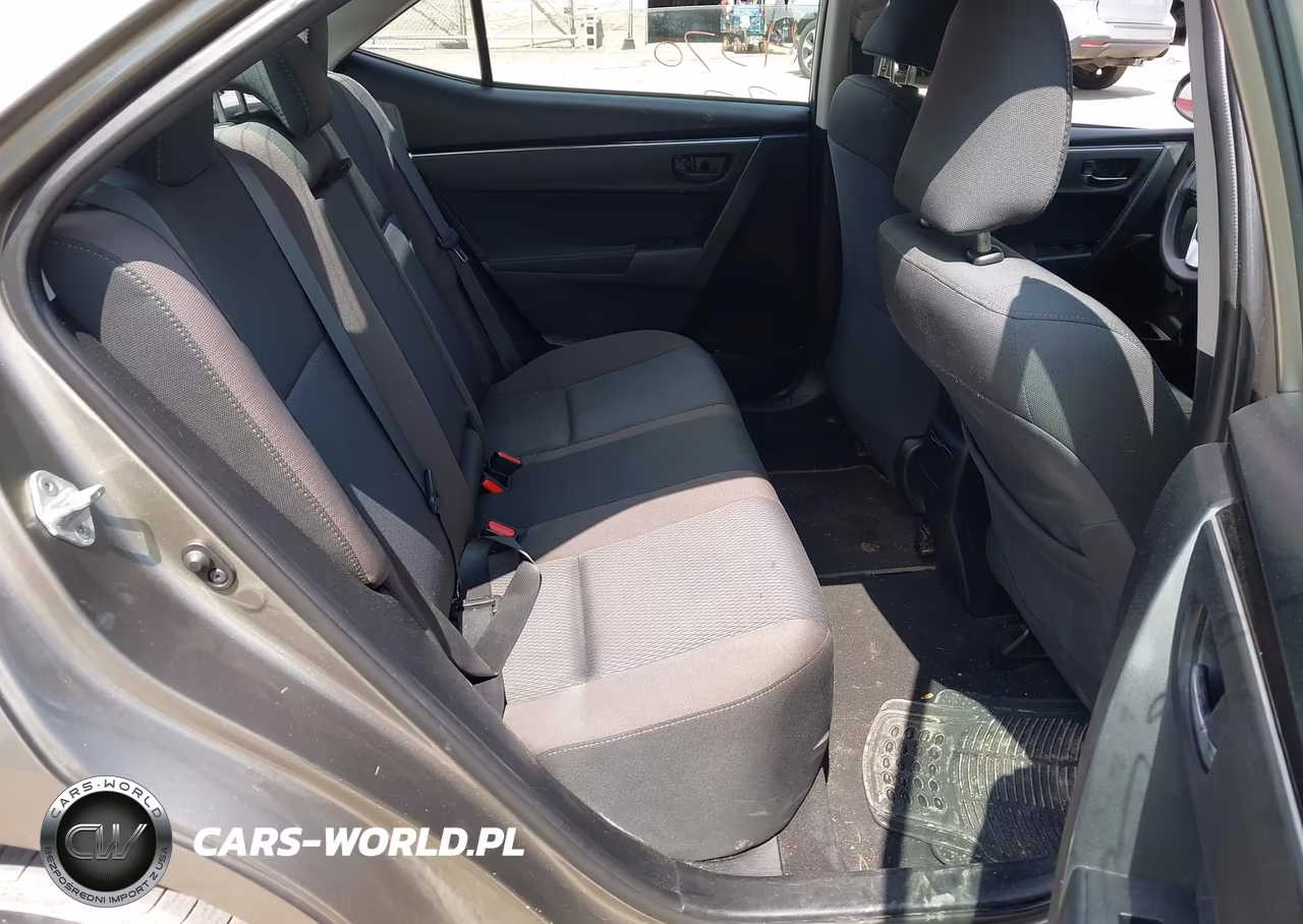 2017 Toyota Corolla Le VIN:2T1BURHE7HC802273 - 8