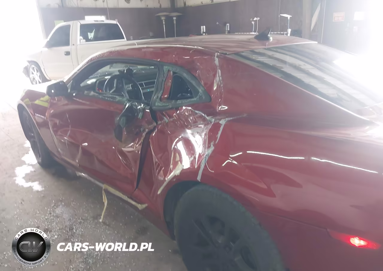 2015 Chevrolet Camaro 2Ls VIN:2G1FB1E36F9205925 - 6