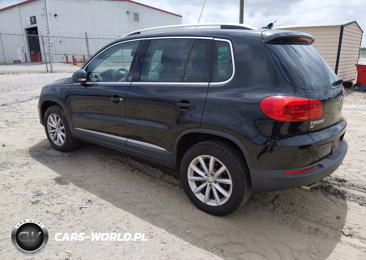 2017 Volkswagen Tiguan 2.0T Wolfsburg Edition VIN:WVGRV7AX8HK008971 - 3