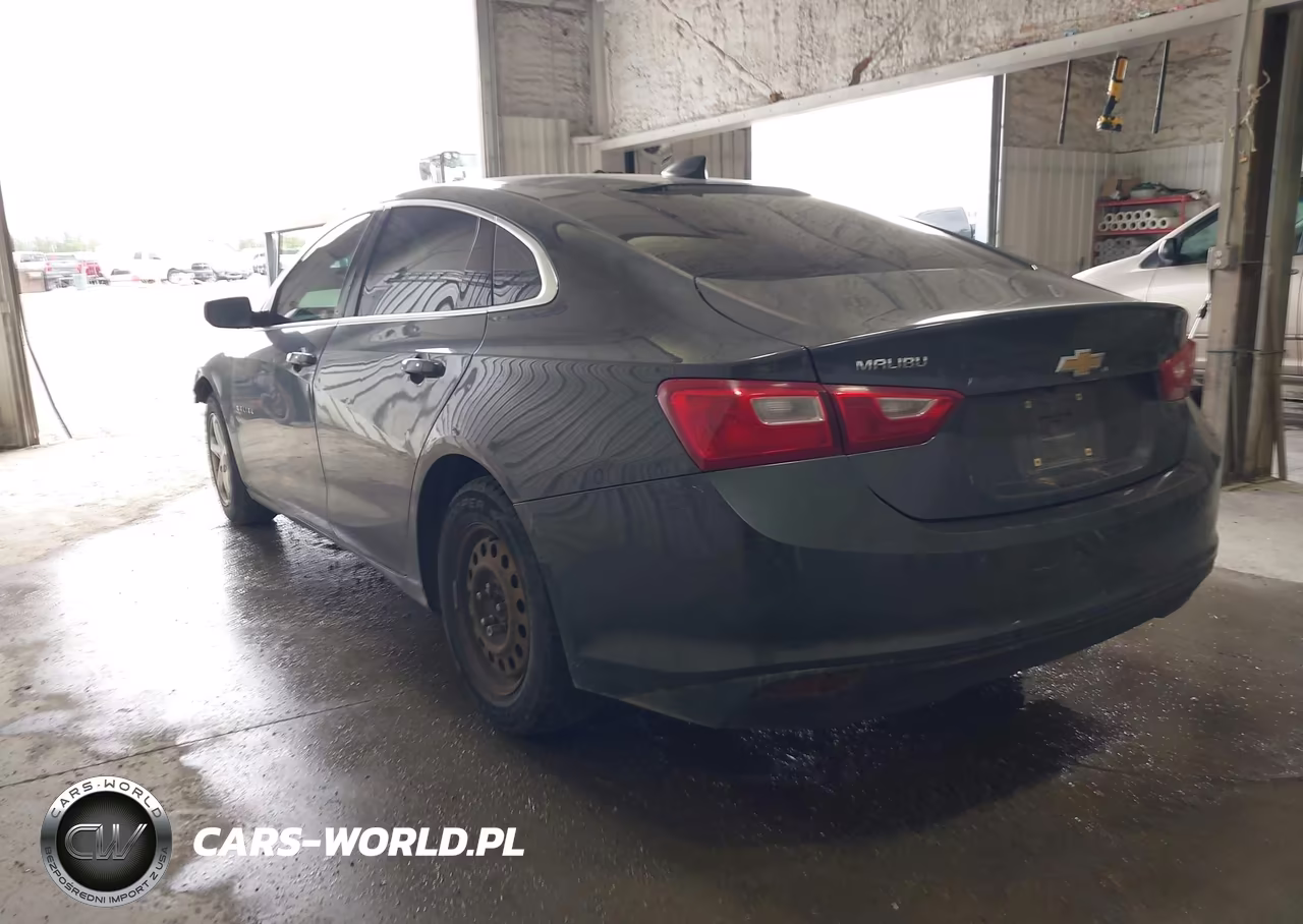 2017 Chevrolet Malibu Ls VIN:1G1ZB5ST7HF129683 - 3
