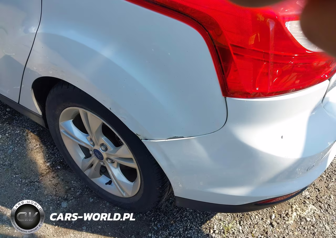 2012 Ford Focus Se VIN:1FAHP3K23CL182414 - 18