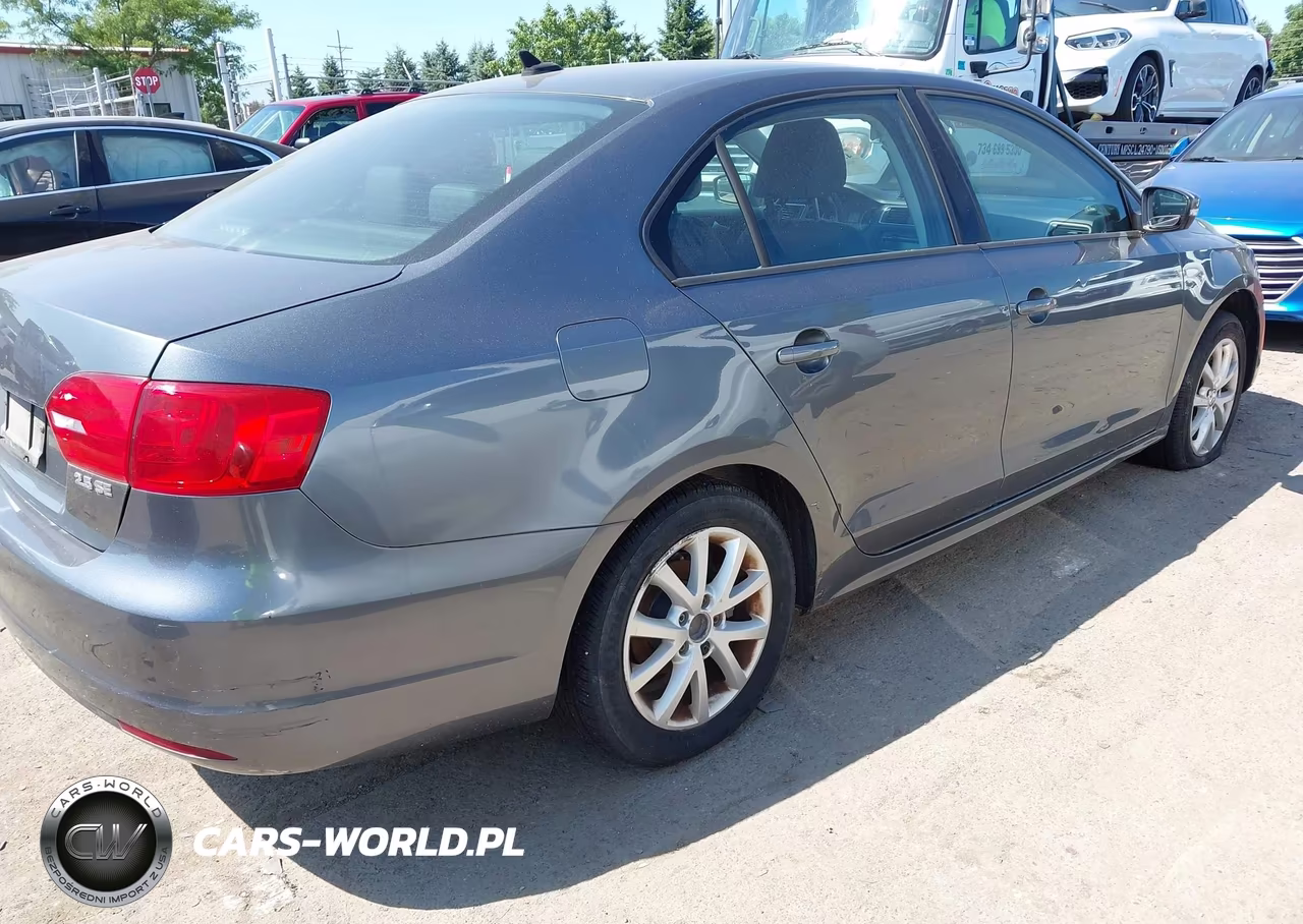 2012 Volkswagen Jetta 2.5L Se VIN:3VWDX7AJ1CM468783 - 4