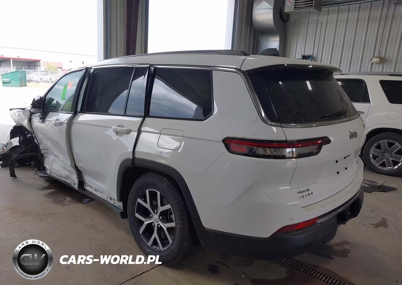 2024 Jeep Grand Cherokee L Limited 4X4 VIN:1C4RJKBG7R8937730 - 3