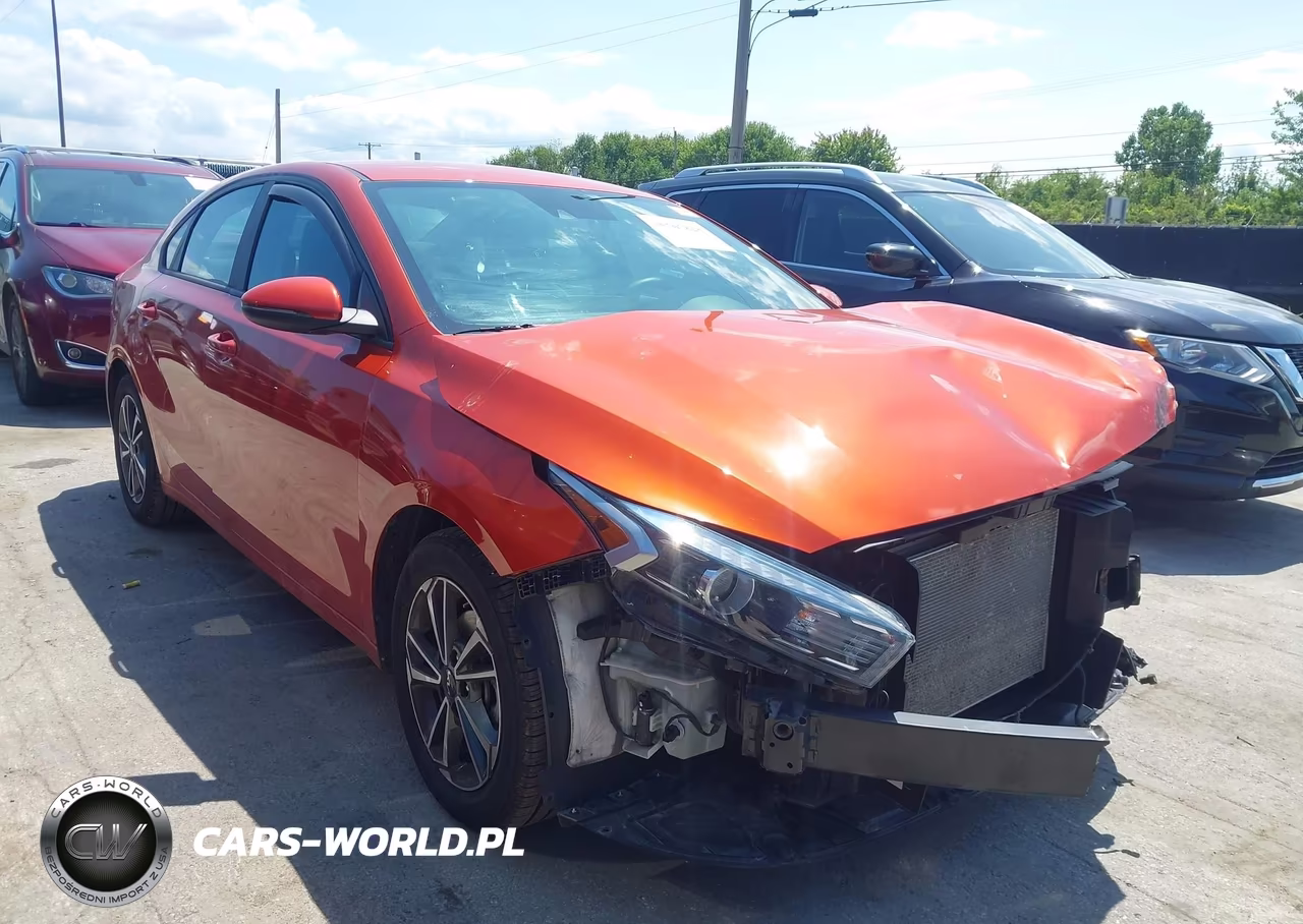 2023 Kia Forte Lxs – zdjęcie 1 z 16