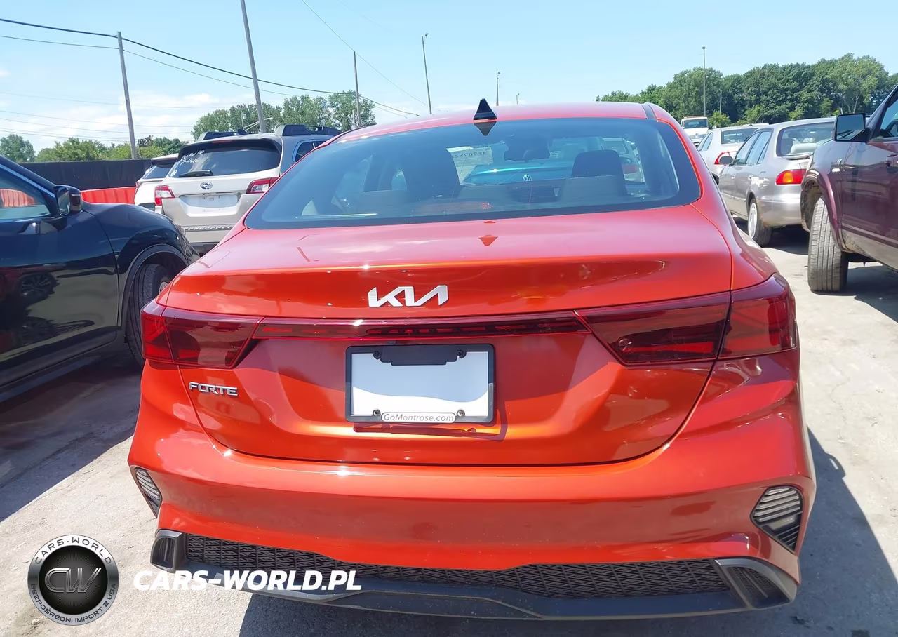 2023 Kia Forte Lxs VIN:3KPF24ADXPE542088 - 16