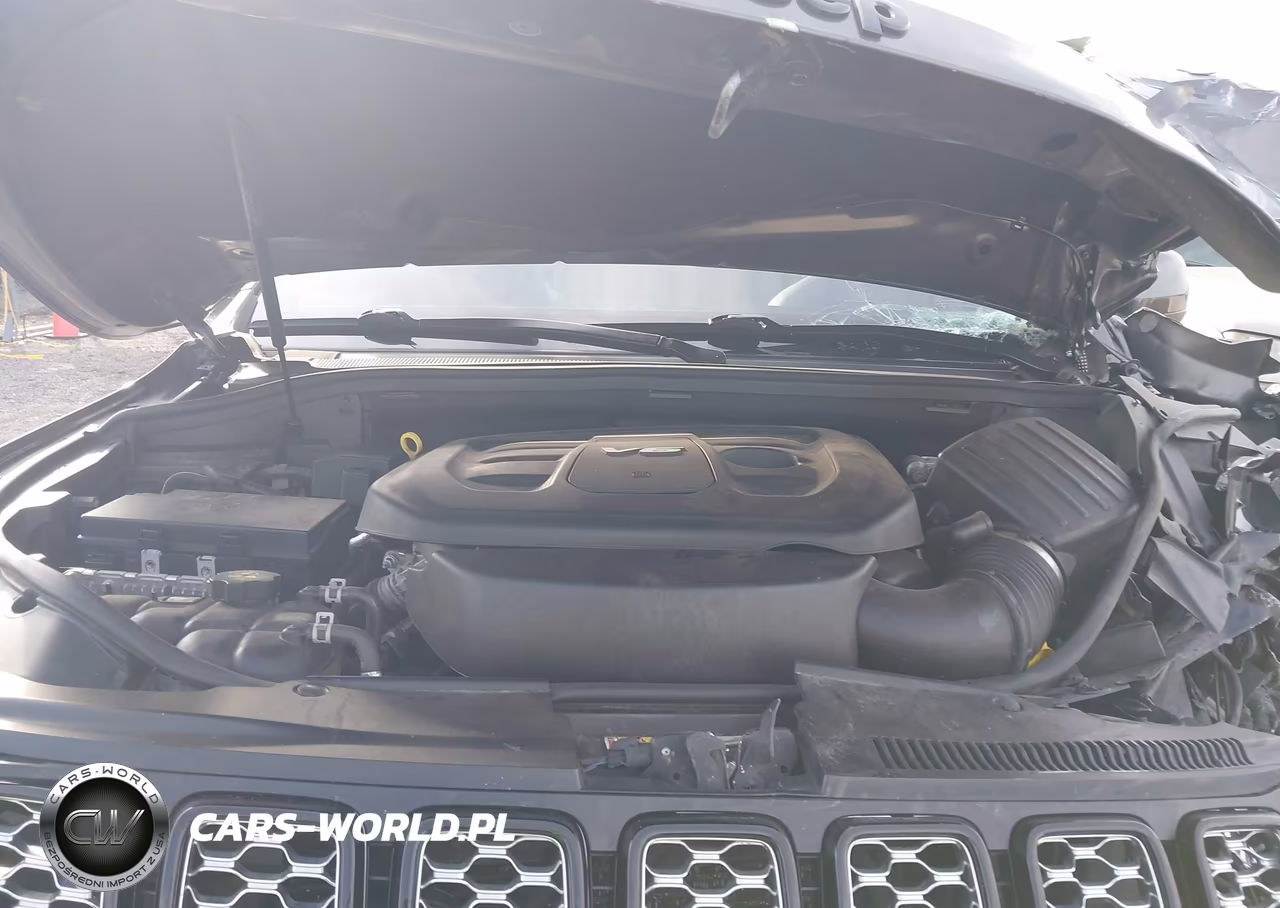 2019 Jeep Grand Cherokee Altitude 4X4 VIN:1C4RJFAG3KC568621 - 10