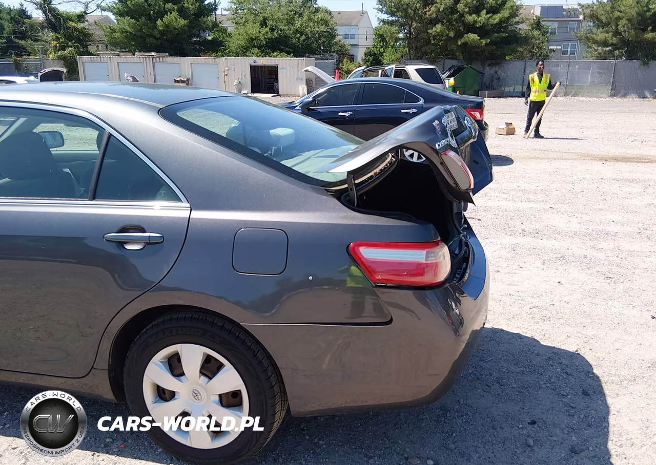 2007 Toyota Camry Le VIN:4T1BE46K17U014983 - 18