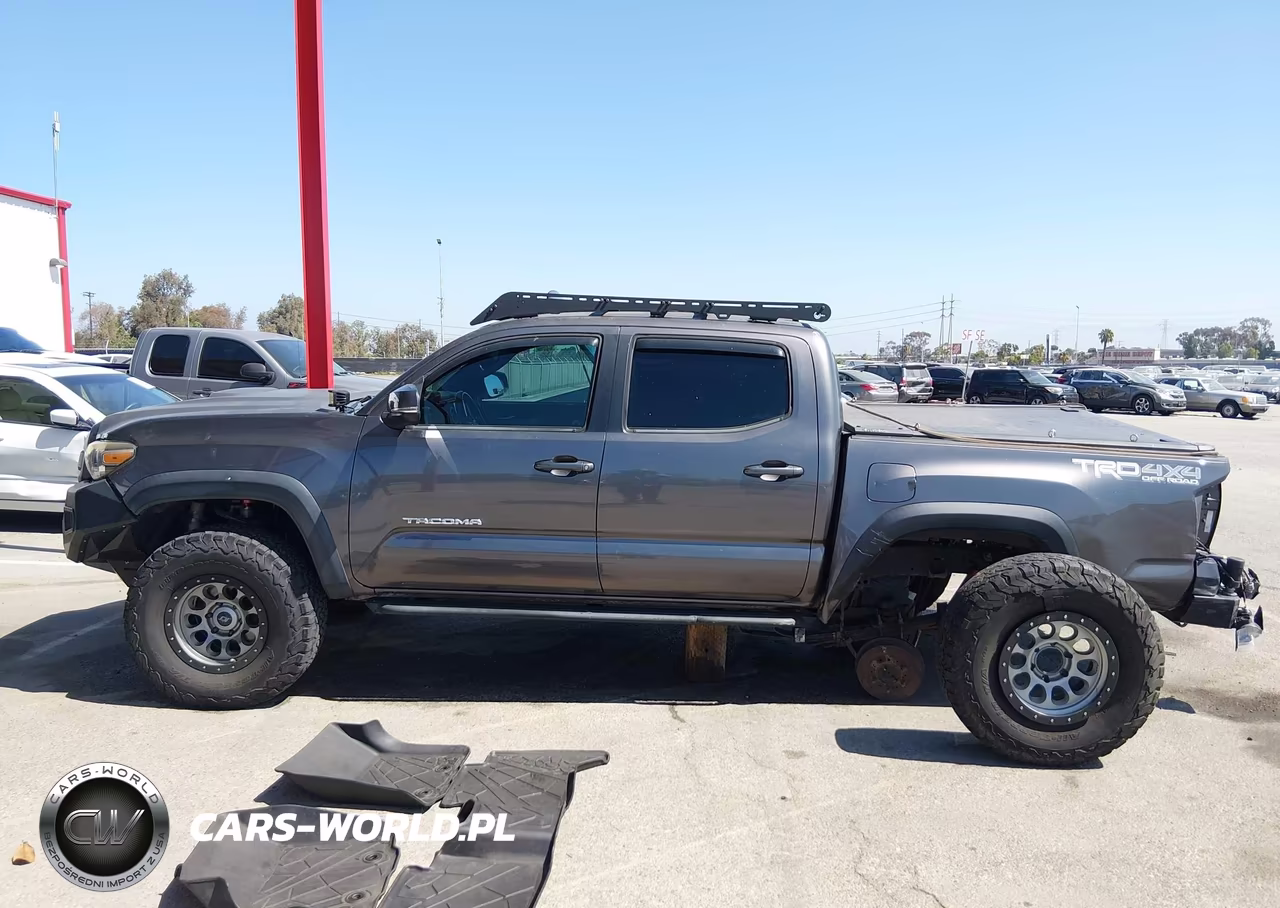 2016 Toyota Tacoma Trd Off Road VIN:5TFCZ5AN2GX023243 - 15