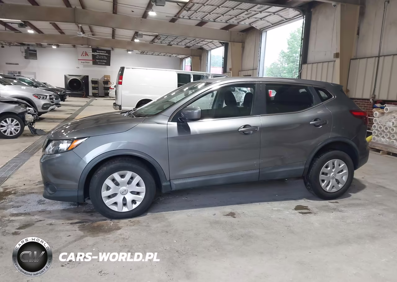 2018 Nissan Rogue Sport S VIN:JN1BJ1CR0JW259515 - 14