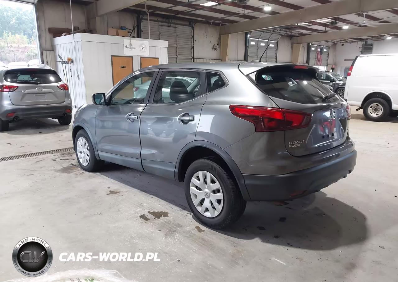 2018 Nissan Rogue Sport S VIN:JN1BJ1CR0JW259515 - 3