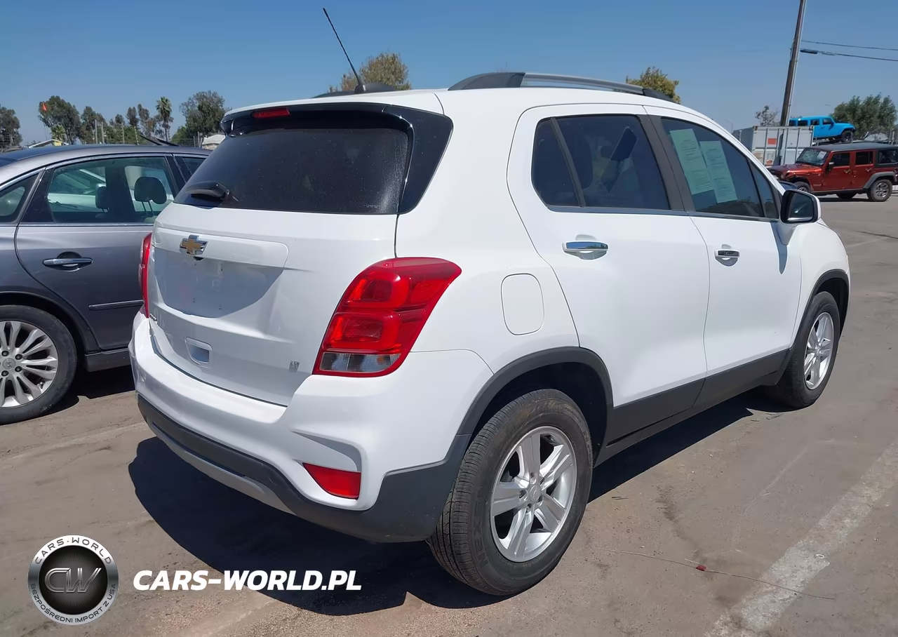 2020 Chevrolet Trax Fwd Lt VIN:3GNCJLSB8LL223282 - 4