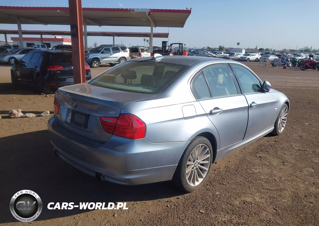 2009 BMW 335I xDrive VIN:WBAPL33559A406164 - 4
