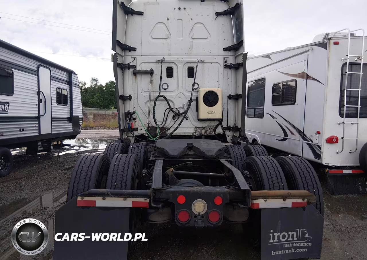 2016 Freightliner Cascadia 125 VIN:1FUJGLDR8GLGV6428 - 15