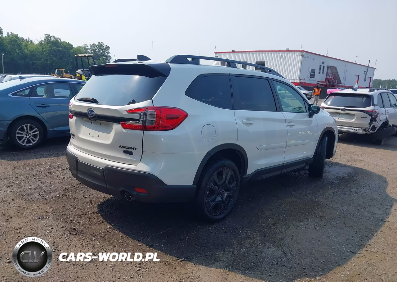 2024 Subaru Ascent Onyx Edition 7-Passenger VIN:4S4WMAHD2R3408034 - 4