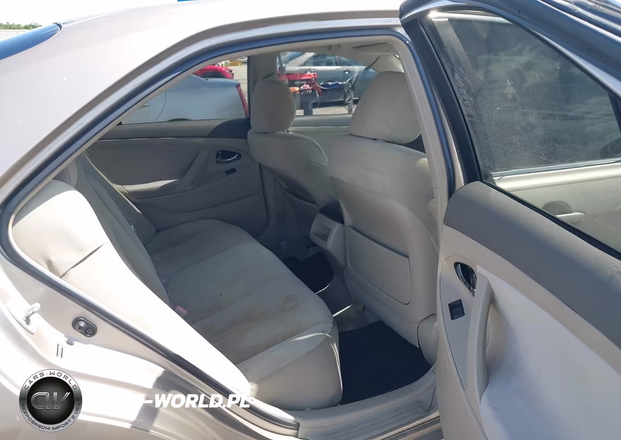 2009 Toyota Camry Le VIN:4T1BE46K39U840754 - 8