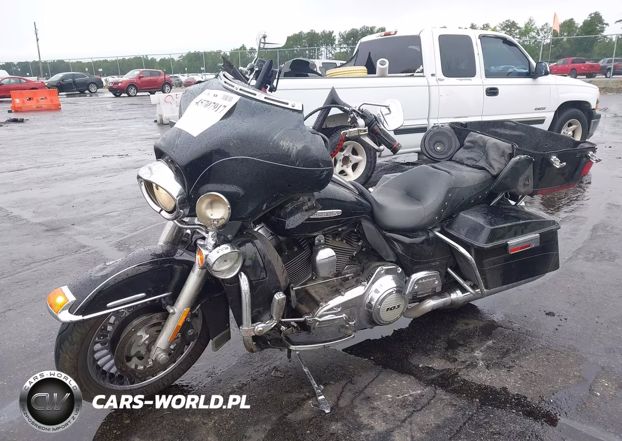 2011 Harley-Davidson Flhtk VIN:1HD1KEM12BB658567 - 2