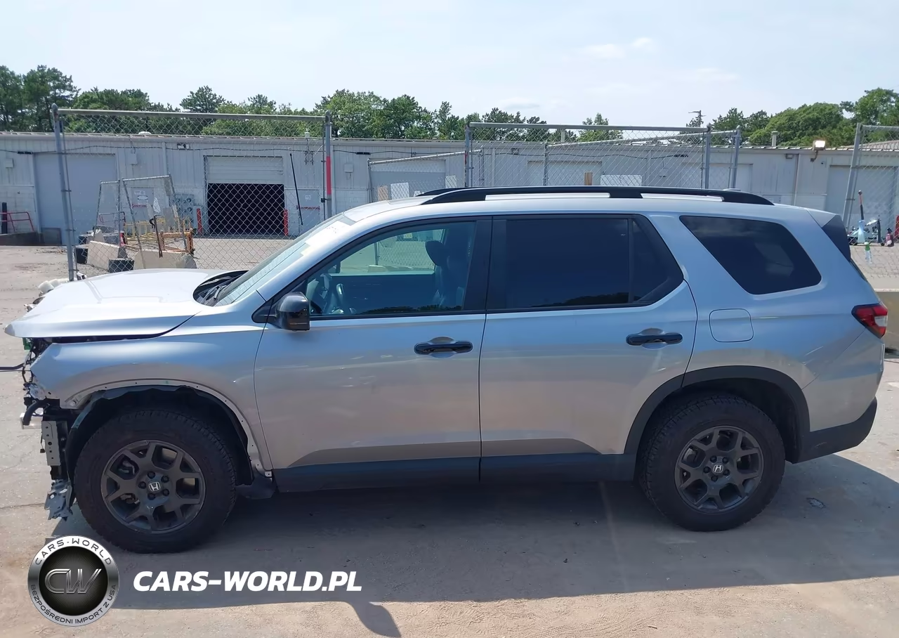 2025 Honda Pilot Trailsport VIN:5FNYG1H64SB042642 - 15