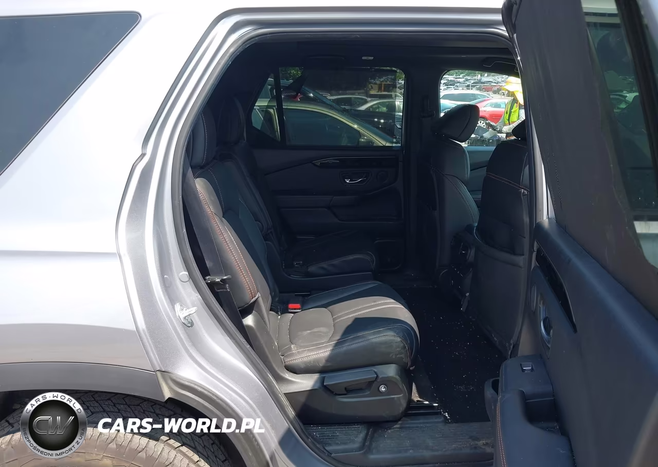 2025 Honda Pilot Trailsport VIN:5FNYG1H64SB042642 - 8