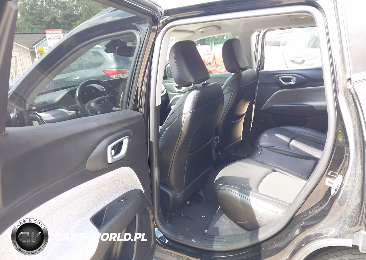 2022 Jeep Compass Latitude Lux 4X4 VIN:3C4NJDFB6NT194501 - 8