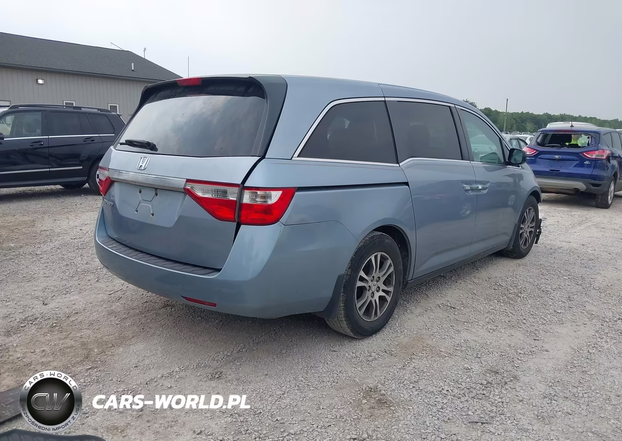 2011 Honda Odyssey Ex VIN:5FNRL5H46BB056208 - 4